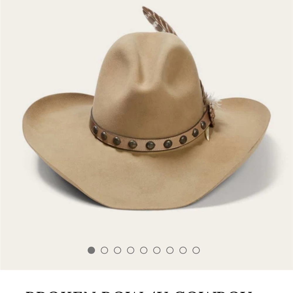 Stetson Beige Cowboy Womens Hat with Feather and Studded Band 6 7/8 NIB